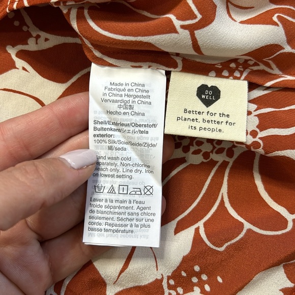 Madewell silk midi slip skirt in sunflower season - Picture 8 of 10